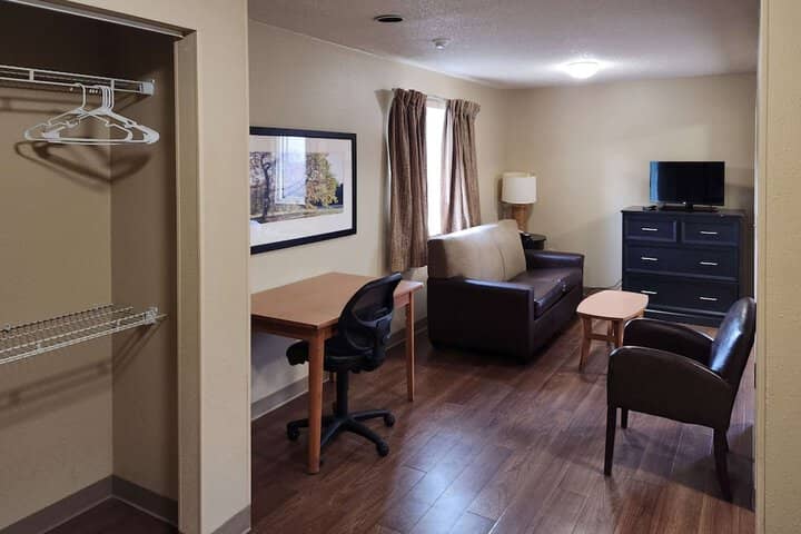 Room 3 of 14